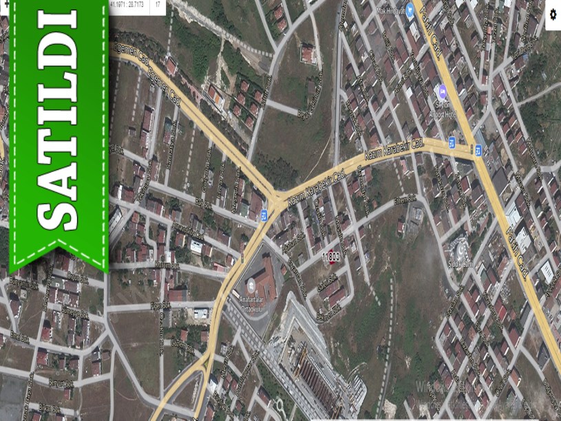 Arnavutköy Merkezde Satılık Arsa , 110 M2 Konut İmarlı Müstakil 