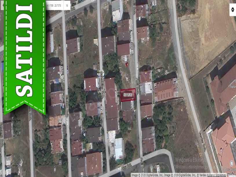 Arnavutköy Haraççıda Satılık Arsa , 147 m2 Tek Tapu Konut İmarlı
