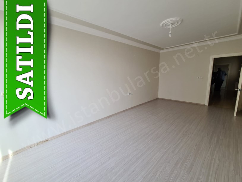 Arnavutköy Merkezde Satılık Dubleks , 220 m2 10 Yıllık