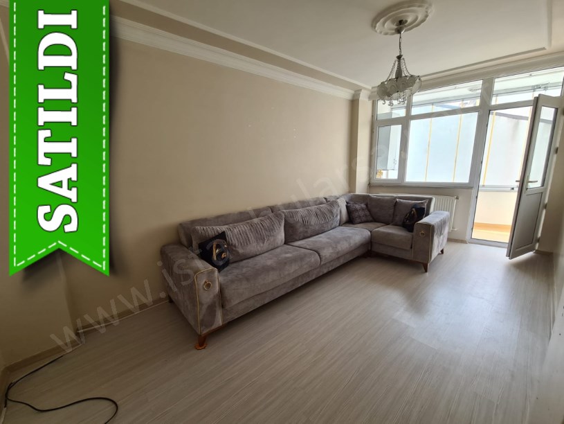 Arnavutköy Merkezde Satılık Dubleks , 220 m2 10 Yıllık