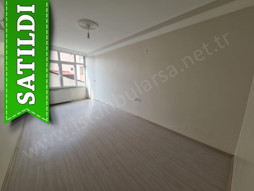 Arnavutköy Merkezde Satılık Dubleks , 220 m2 10 Yıllık
