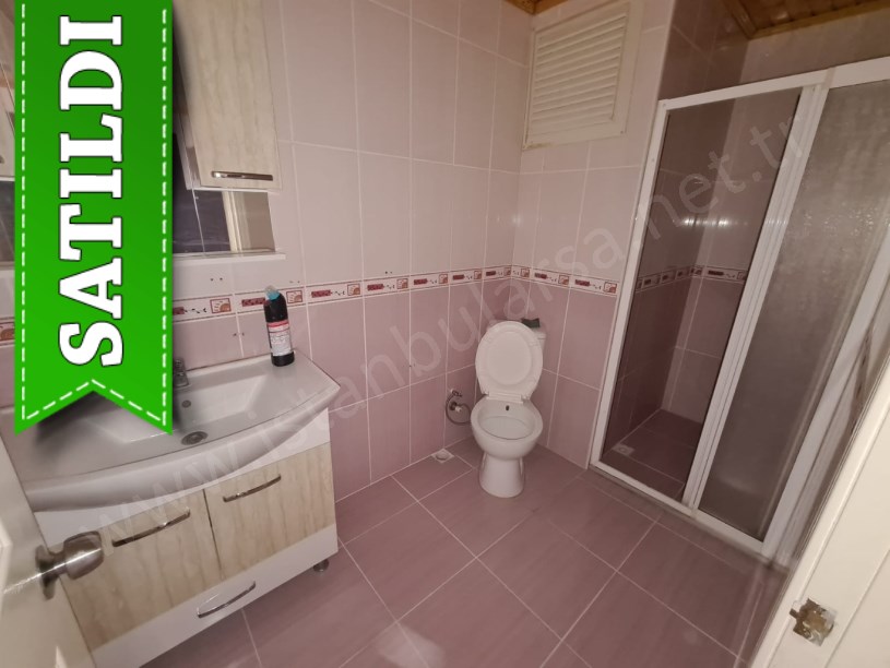 Arnavutköy Merkezde Satılık Dubleks , 220 m2 10 Yıllık
