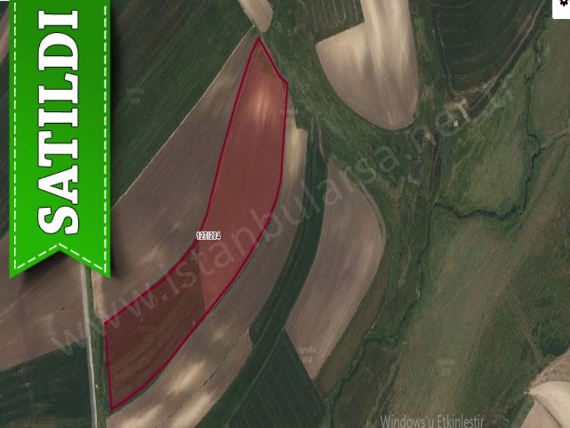 Çatalca Nakkaşta Satılık  Arsa , 568 m2 Hisseli Yolu var