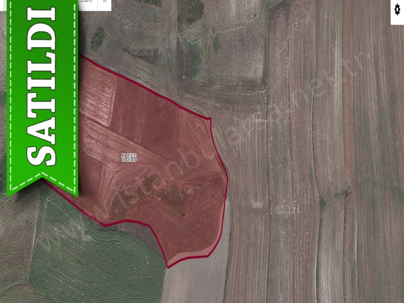 Arnavutköy Hacımaşlıda Satılık Arsa , 382 M2 Çaplı Çevrili