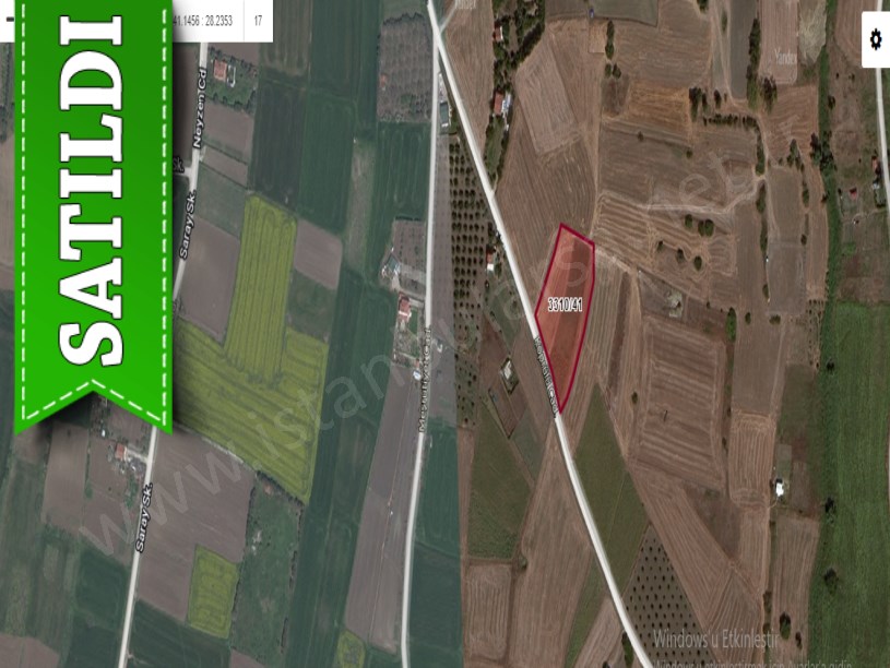 Silivri Fenerköyde Satılık Arsa , 260 M2 Merkezde Cadde Cephe 