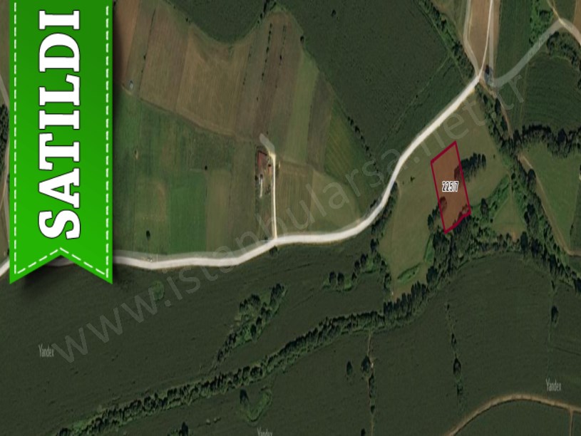 Çatalca Çiftlikköyde Satılık Arsa , 923 m2 Çaplı Çevrili 