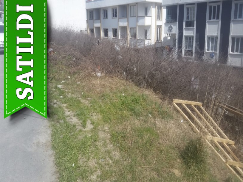 Arnavutköy Haraççıda Satılık Arsa , 144 m2 İmarlı Müstakil 