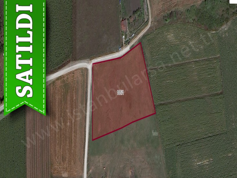 Çatalca Kaleiçinde Satılık Arsa , 865 m2 Yolu Var