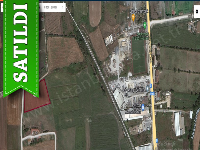 Çatalca Kaleiçinde Satılık Arsa , 865 m2 Yolu Var