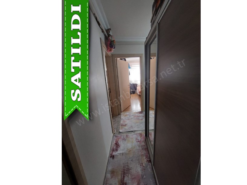 Arnavutköy Merkezde Satılık Daire , 3+1 Yüksek Giriş 