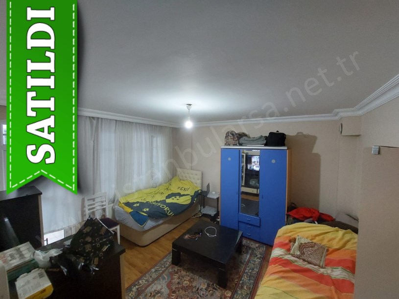 Arnavutköy Merkezde Satılık Daire , 3+1 Yüksek Giriş 