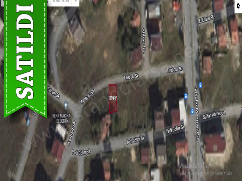 Arnavutköy Çardaktepede Satılık Arsa ,137 M2 Caddeye Yakın İmarlı