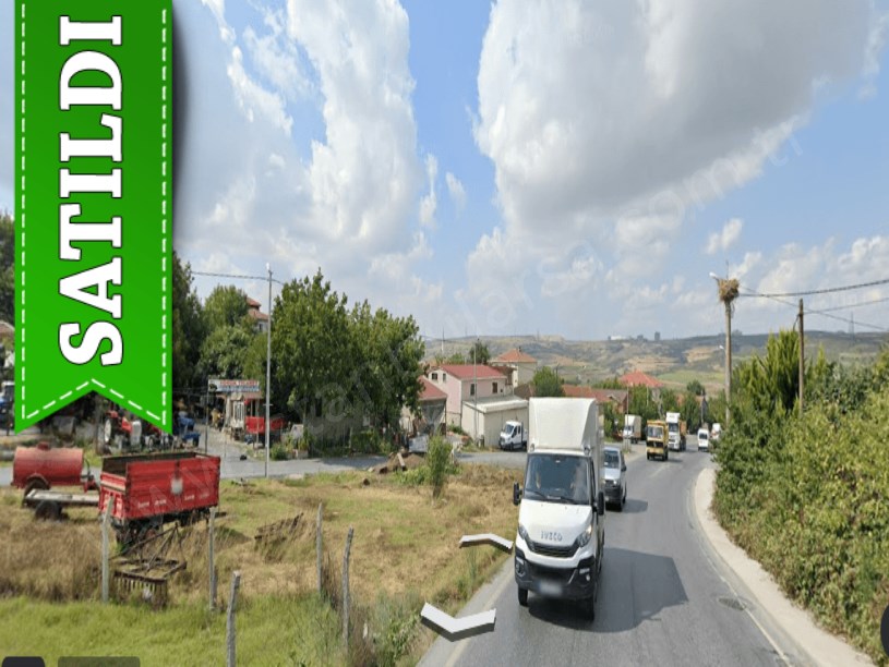 Arnavutköy Sazlıbosna Satılık Arsa , 600 M2 Merkezde 