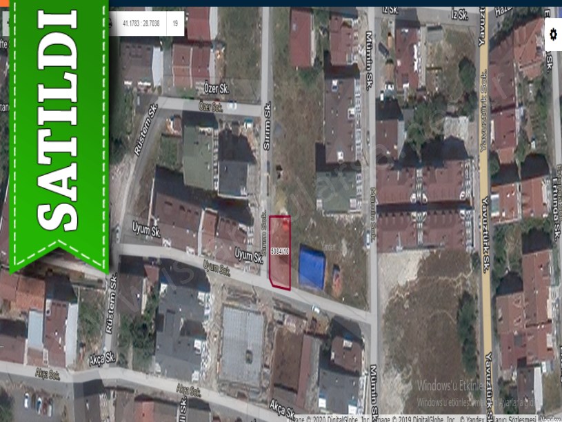 Arnavutköy Haraççıda Satılık Arsa , 186 m2 Köşe Başı İmarlı