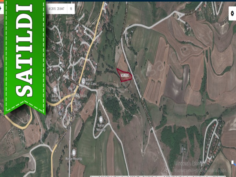 Arnavutköy Baklalıda Satılık Arsa , 285 m2 Caddeye Yakın Merkezde