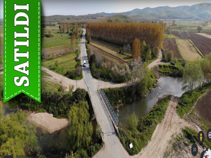 Çatalca Karacaköyde Satılık Arsa , 727 M2 Evlerin Yakını