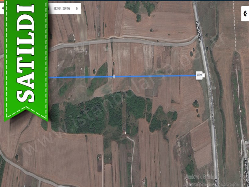 Arnavutköy Haraççıda Satılık Arsa , 215 M2  Caddeye Cephe Çaplı