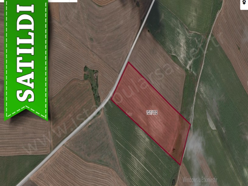 Çatalca Nakkaşta Satılık  Arsa , 992 M2 Hisseli Yolu Var
