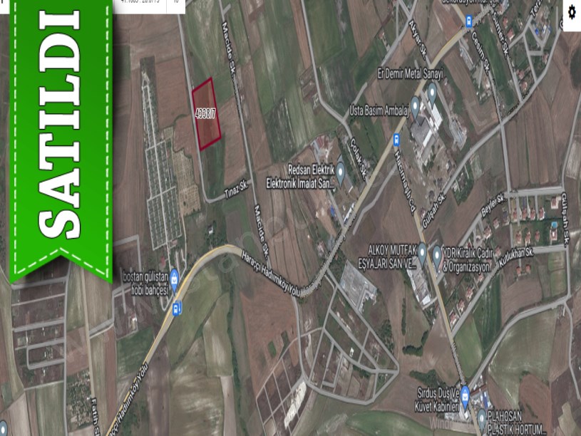 Arnavutköy Haraççıda Satılık Arsa , 805 M2 Yola Cephe Hisseli