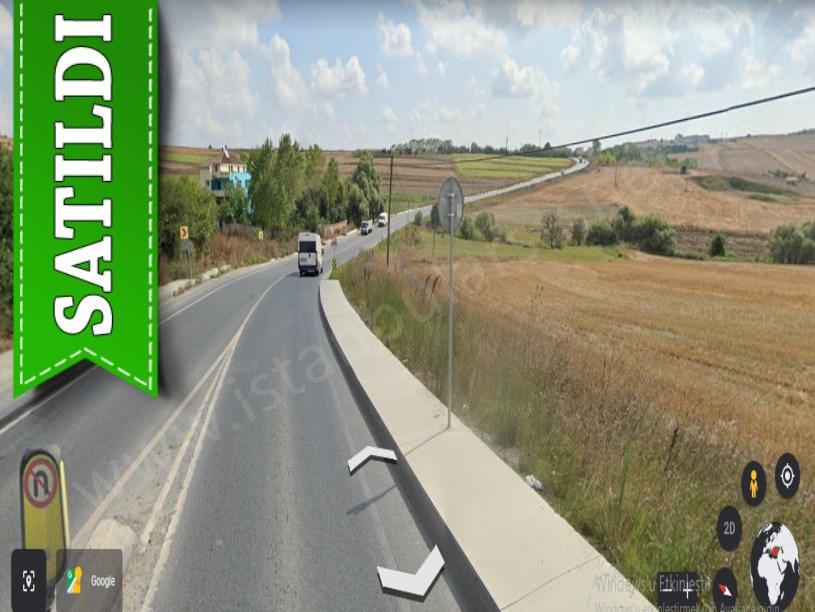 Arnavutköy Haraççıda Satılık Arsa , 805 M2 Yola Cephe Hisseli
