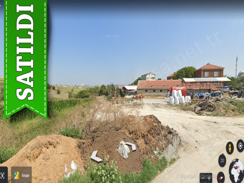 Arnavutköy Çilingirde Satılık Arsa , 223 m2 Yolu Var Evlerin Yakını