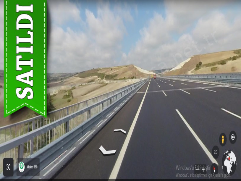 Arnavutköy Yassıörende Satılık Arsa , 1000 M2 Yolu Var Hisseli
