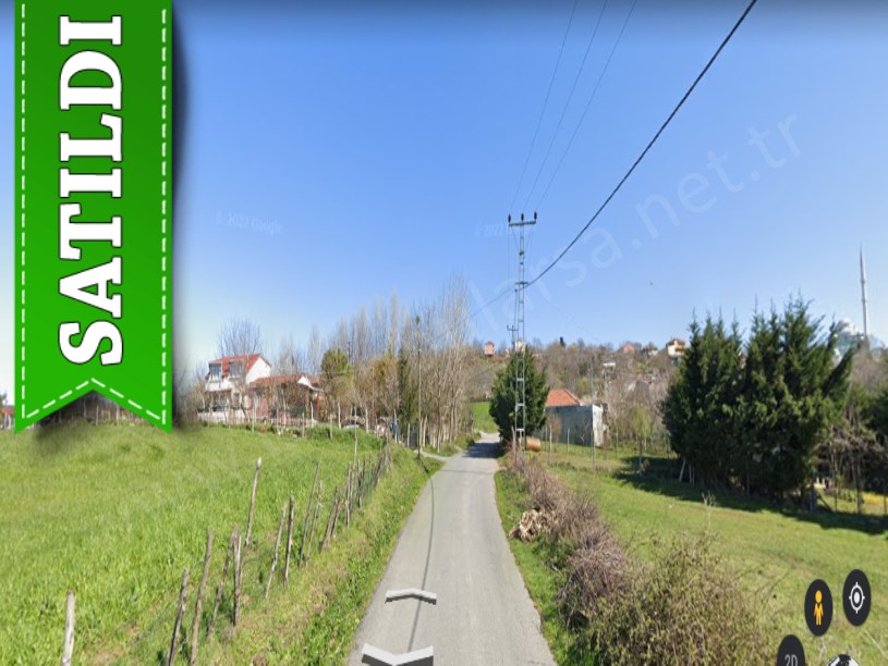 Arnavutköy Tayakadında Satılık Arsa , 168 M2 Yolu Var İmarlı