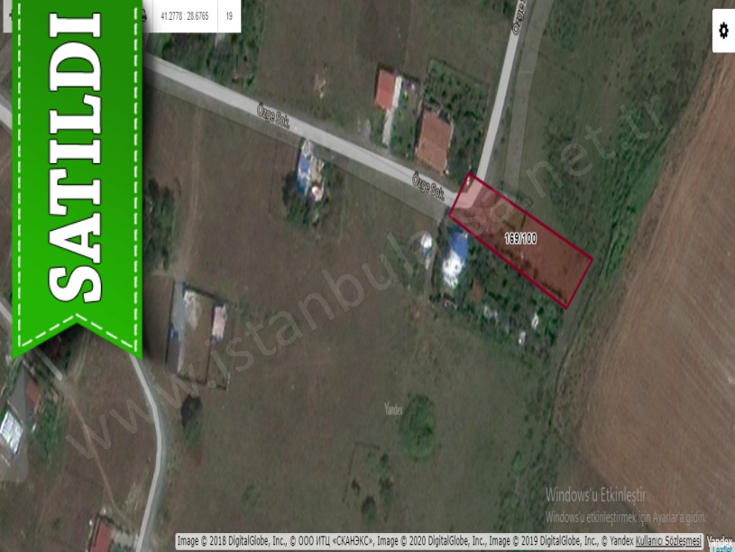 Arnavutköy Tayakadında Satılık Arsa , 152 M2 Yolu var Evlerin Yakını