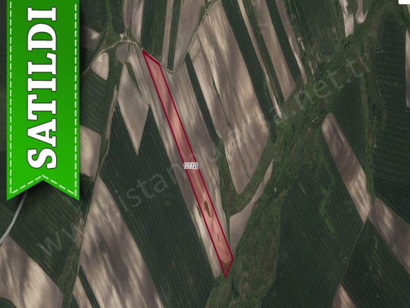 Çatalca Nakkaşta  Satılık  Arsa , 1,060 M2 Hisseli Yolu Var