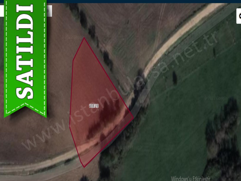 Çatalca Çiftlikköyde Satılık Arsa , 258 M2 Çaplı Yolu Var