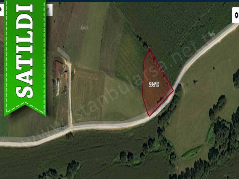 Çatalca Çiftlikköyde Satılık Arsa , 258 M2 Çaplı Yolu Var