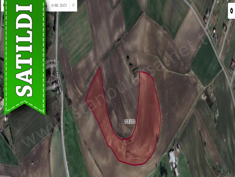 Arnavutköy Çilingirde Satılık Arsa , 268 M2 Caddeye Yakın Evlerin Yakını