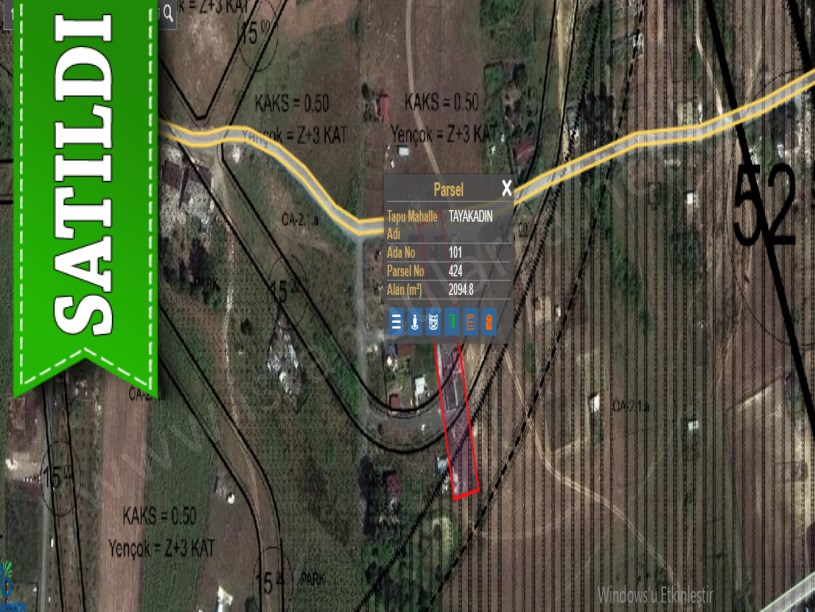 Arnavutköy Tayakadında Satılık Arsa , 259 M2 Yolu Var Hisseli