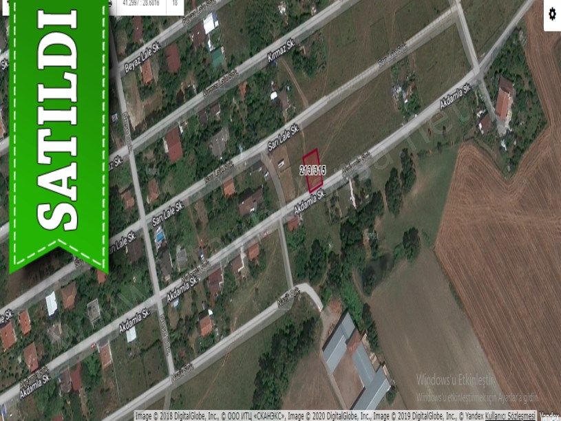 Arnavutköy Yeniköyde Satılık Arsa , 252 m2 Müstakil Merkezde