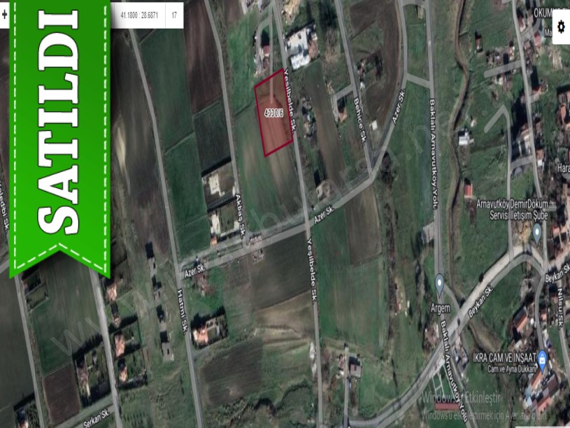 Arnavutköy Haraççıda Satılık Arsa , 1200 m2 İmarlı Yolu Var