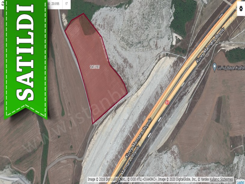 Arnavutköy Boyalıkta Satılık Arsa , 781 m2 Kuzey Marmara Otoyoluna Cephe
