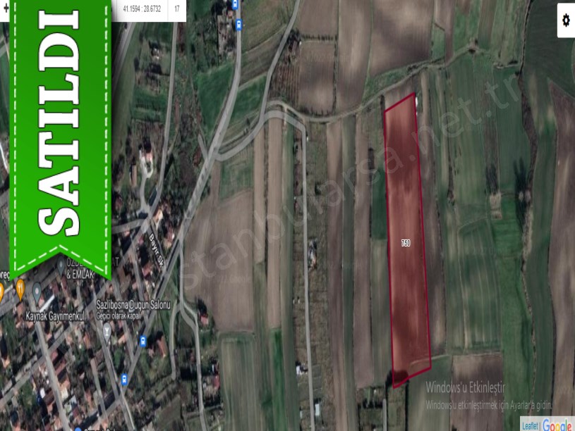 Arnavutköy Sazlıbosnada Satılık Arsa , 335 M2 Evlerin Yakını Yolu Var