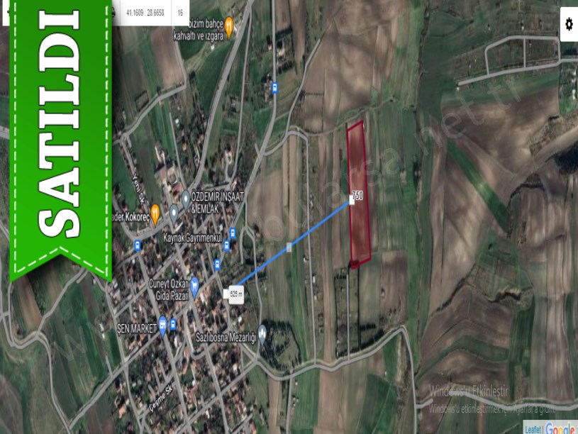 Arnavutköy Sazlıbosnada Satılık Arsa , 335 M2 Evlerin Yakını Yolu Var