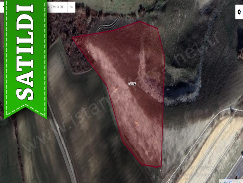 Arnavutköy Boyalıkta Satılık Arsa , 588 m2 Çevrili Yolu var