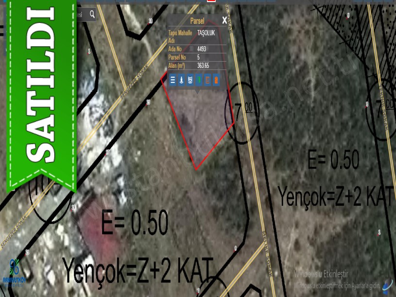 Arnavutköy Taşolukta Satılık Arsa , 363 M2 Çevrili Köşe Başı Müstakil