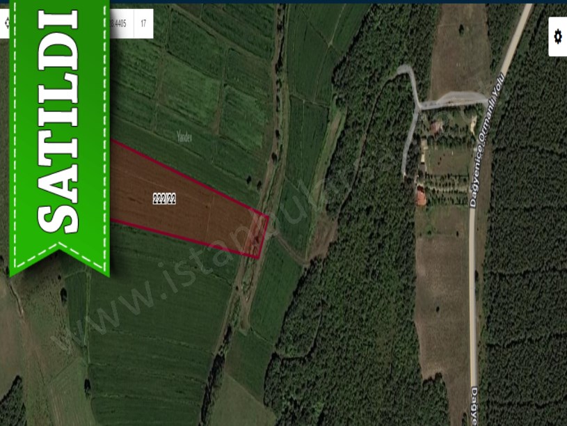 Çatalca Çiftlikköyde Satılık Arsa , 901 M2 Caddeye Yakın