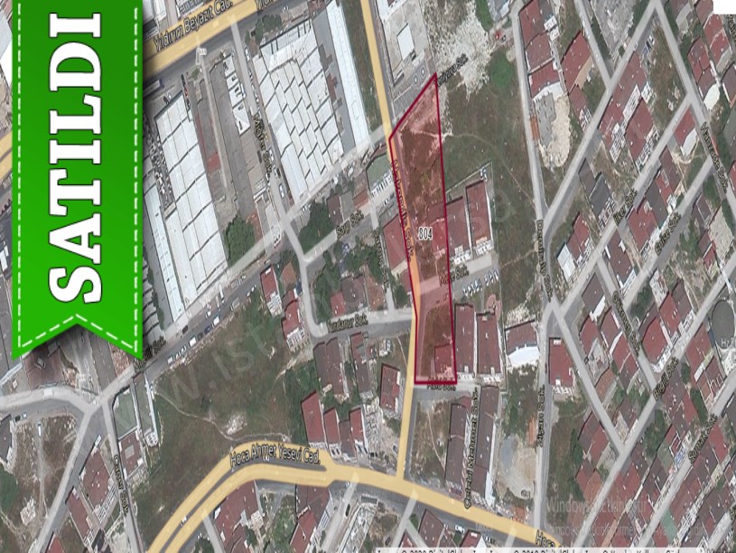 Arnavutköy Merkezde Satılık Arsa , 304 m2 İmarlı Hisseli