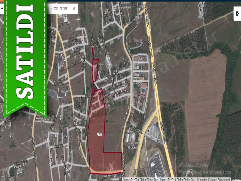 Arnavutköy Taşolukta Satılık Arsa , 270 m2 Cadde Cephe Çevrili