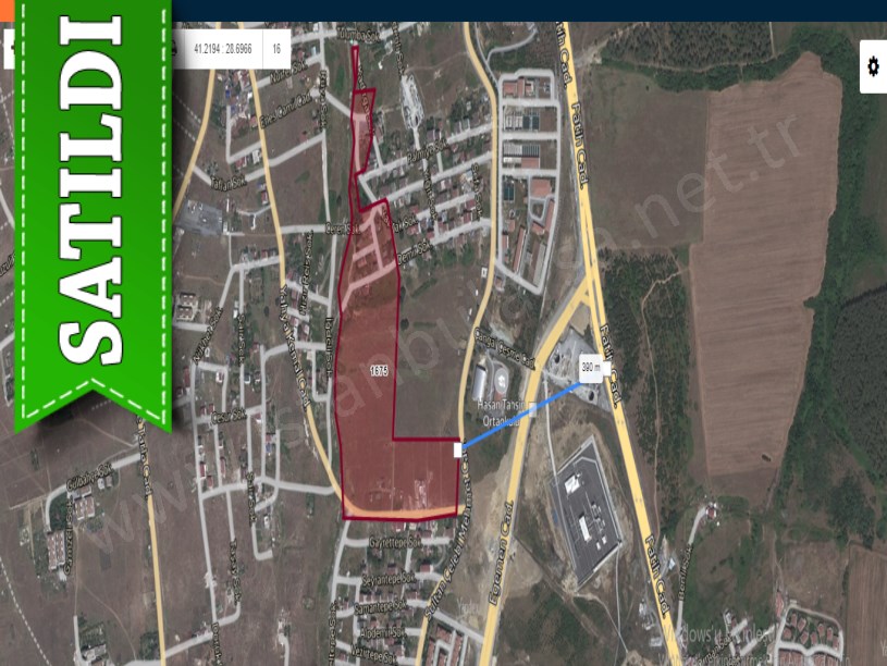 Arnavutköy Taşolukta Satılık Arsa , 270 m2 Cadde Cephe Çevrili