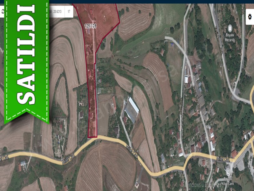 Arnavutköy Boyalıkta Satılık Arsa , 558 M2 Cadde Cephe 