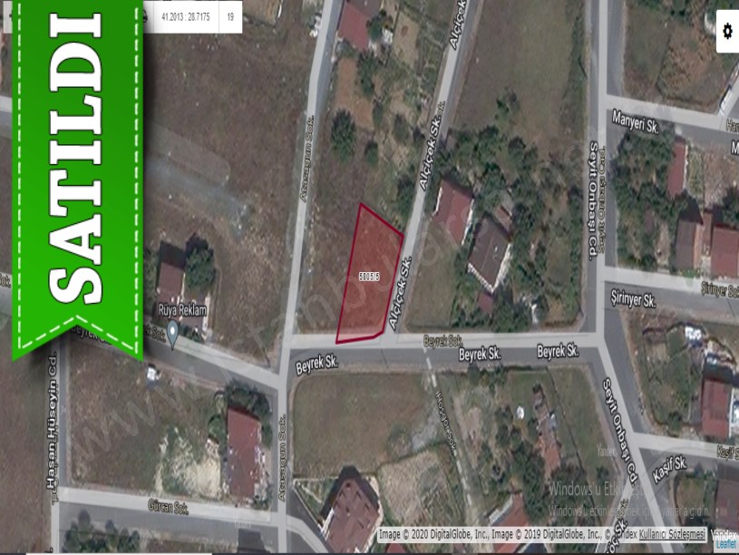 Arnavutköy Taşolukta Satılık Arsa , 430 M2 Köşebaşı İmarlı