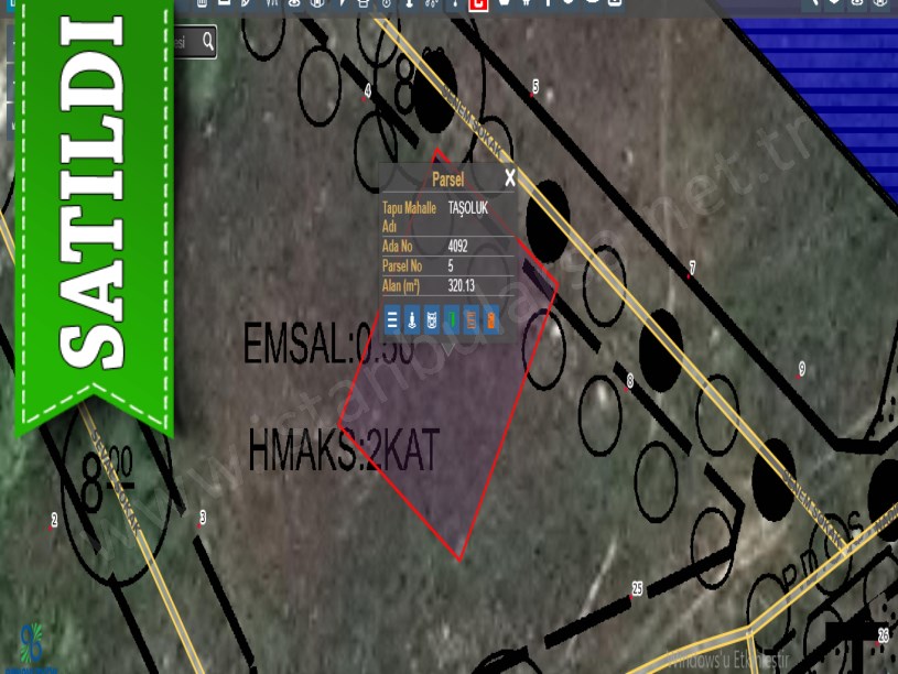 Arnavutköy Taşolukta Satılık Arsa , 320 M2 Yolu Var İmarlı