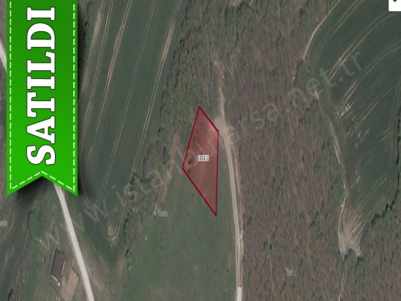 Tekirdağ  Kapaklıda Satılık Arsa , 480 M2 Kazak Gölüne Yakın Yolu Var