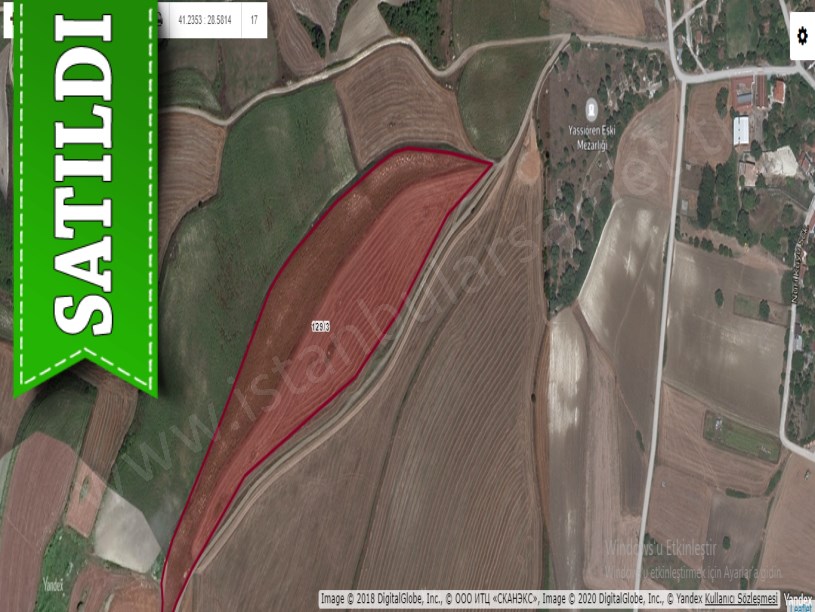 Arnavutköy Yassıörende Satılık Arsa , 1,315 M2 Yolu Var