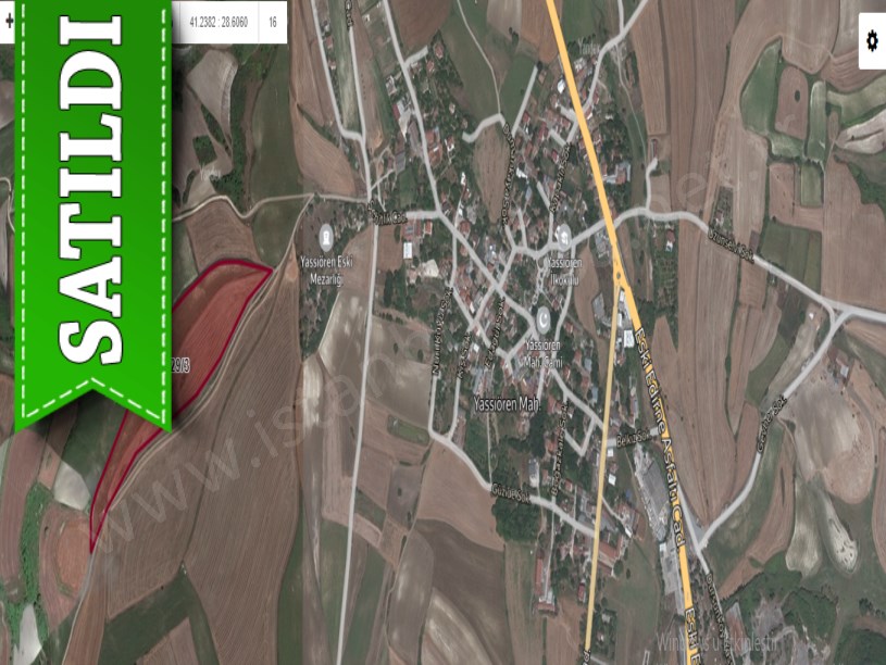 Arnavutköy Yassıörende Satılık Arsa , 1,315 M2 Yolu Var